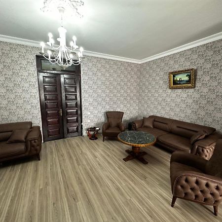 Heart Of Boulvard Apartment Batumi Bagian luar foto